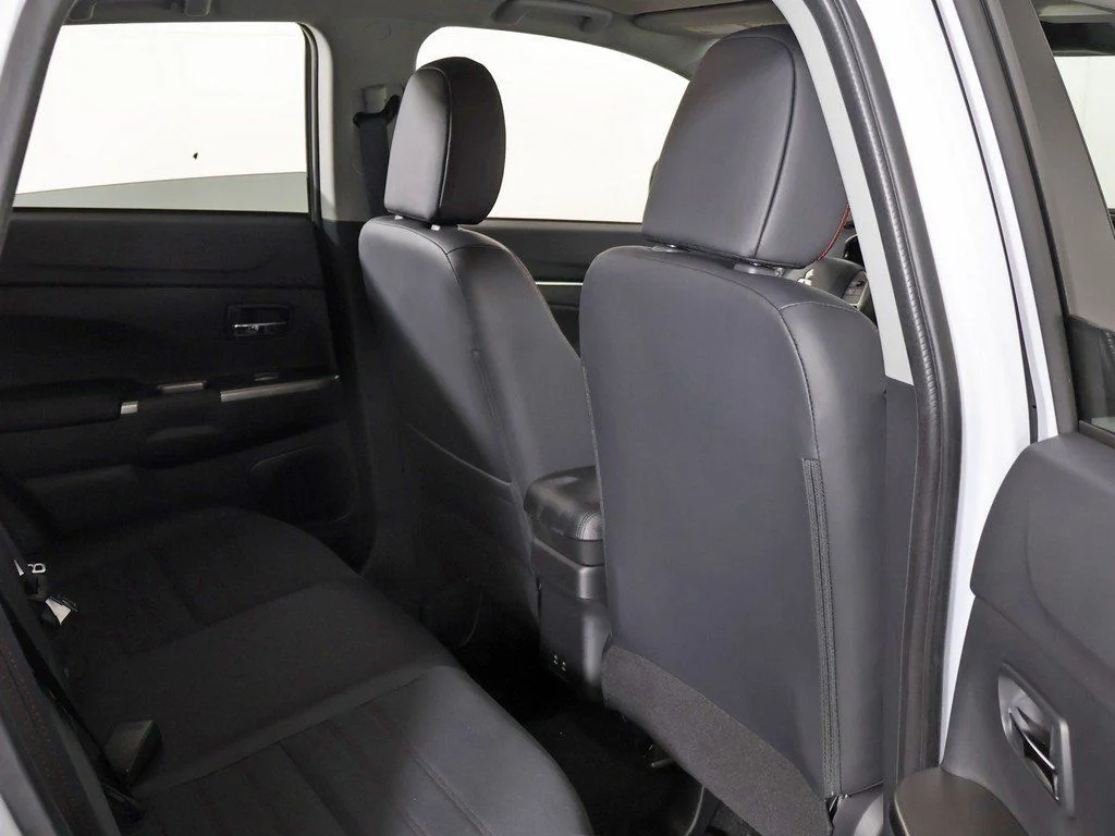 2026 Mitsubishi Outlander Sport SE - Photo 26