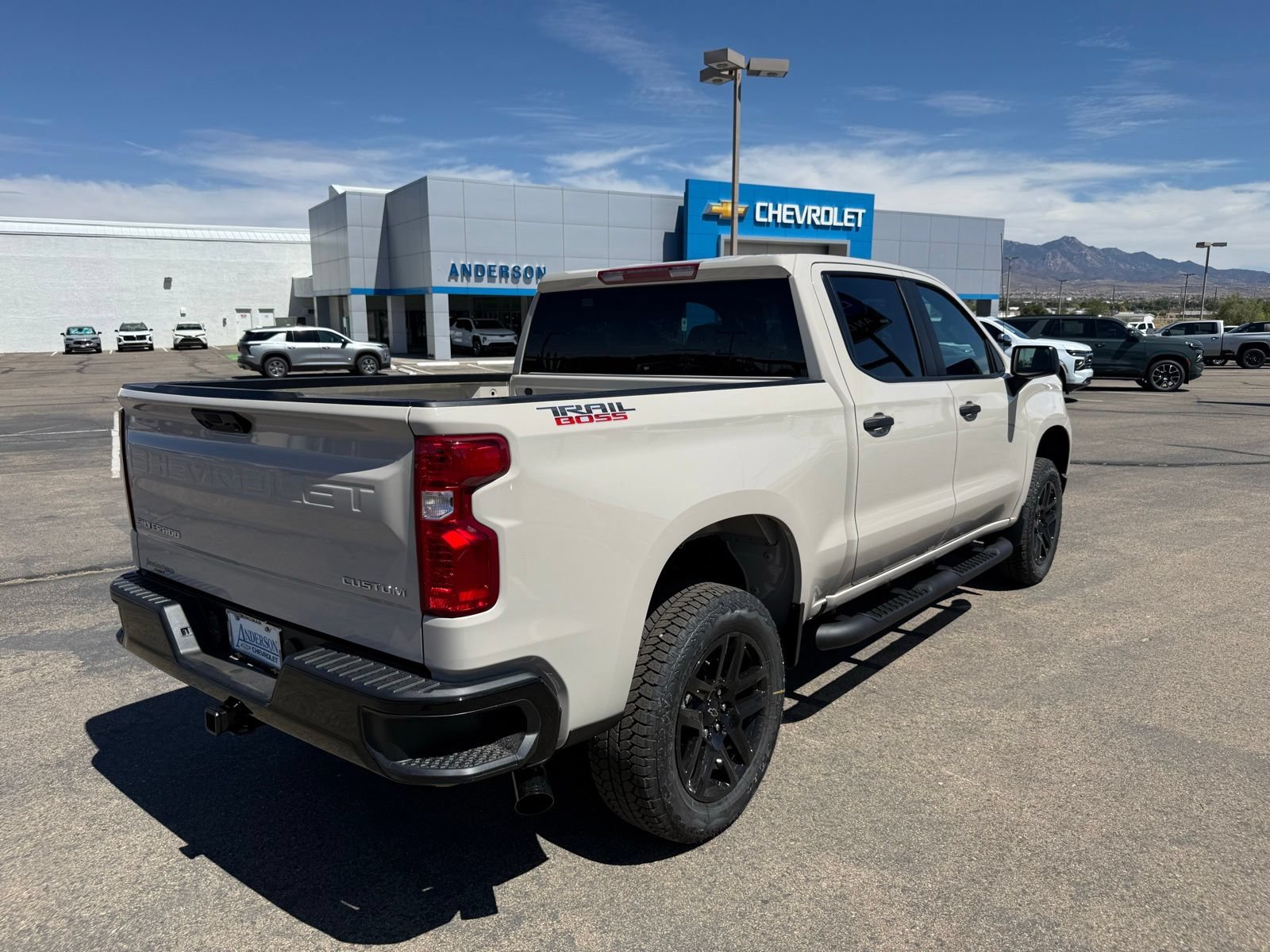 2026 Chevrolet Silverado 1500 Custom Trail Boss - Photo 6