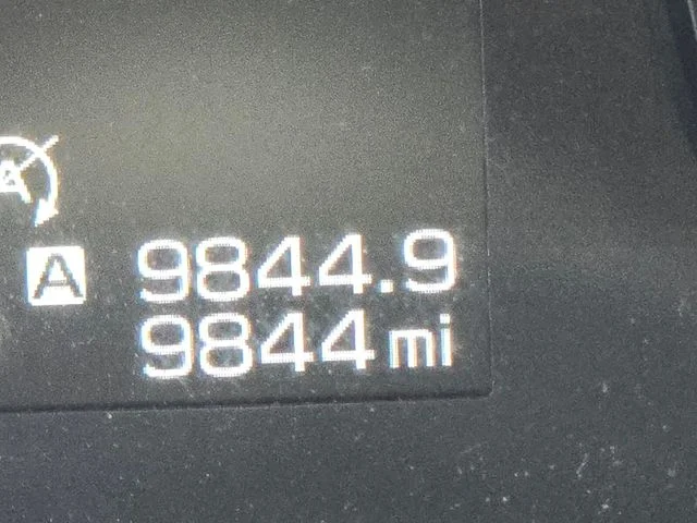 Used 2025 Blue Subaru Base image 33