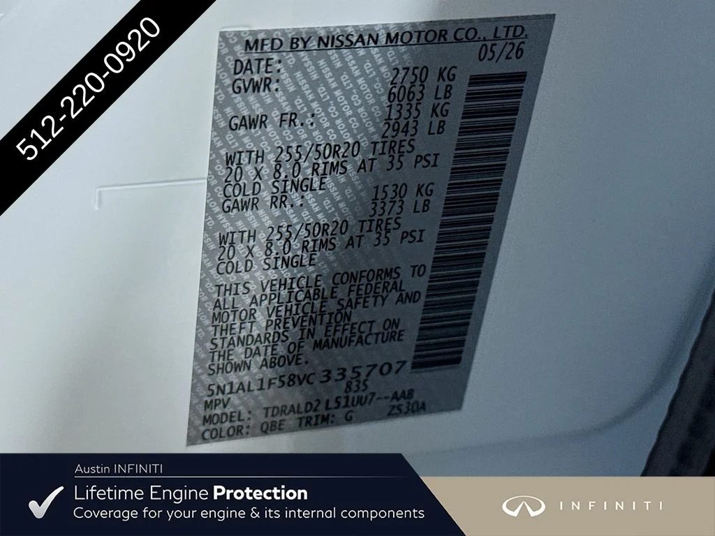 New 2027 RADIANT WHITE INFINITI LUXE image 44