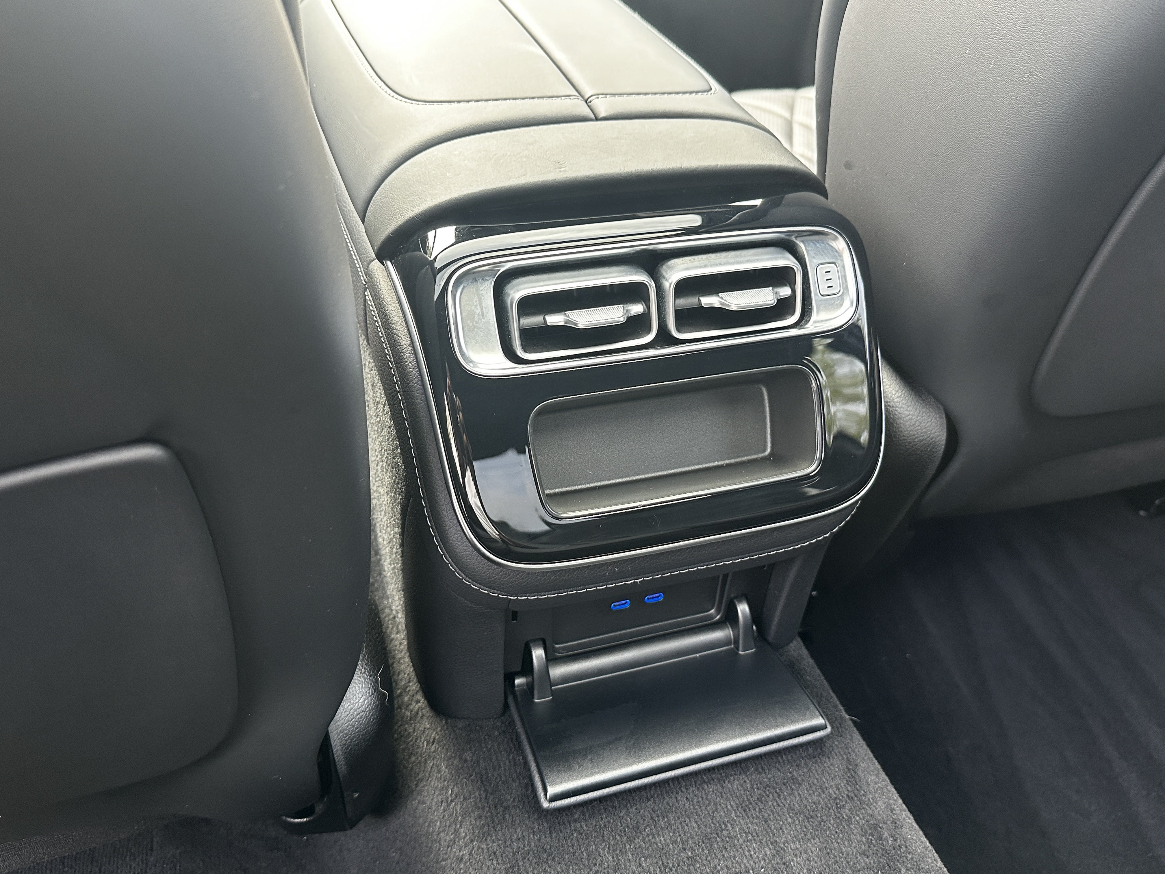 Certified Used 2023 Gray Mercedes-Benz S 580e image 27
