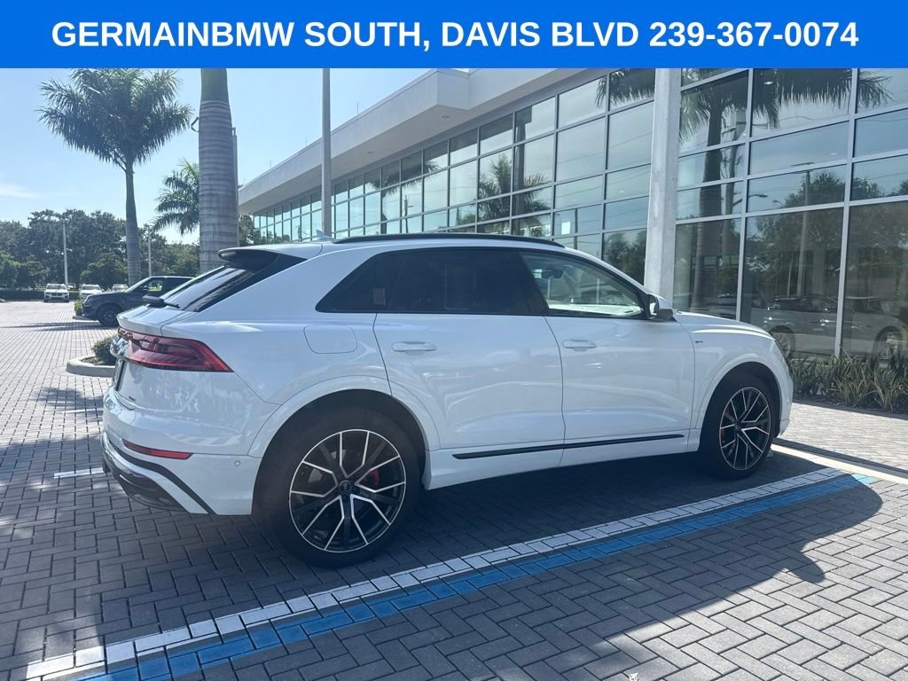 Used 2020  Audi 55 Premium Plus image 4