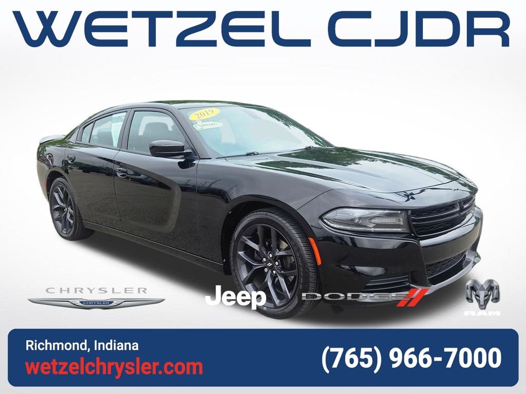 2019 Dodge Charger SXT's photo