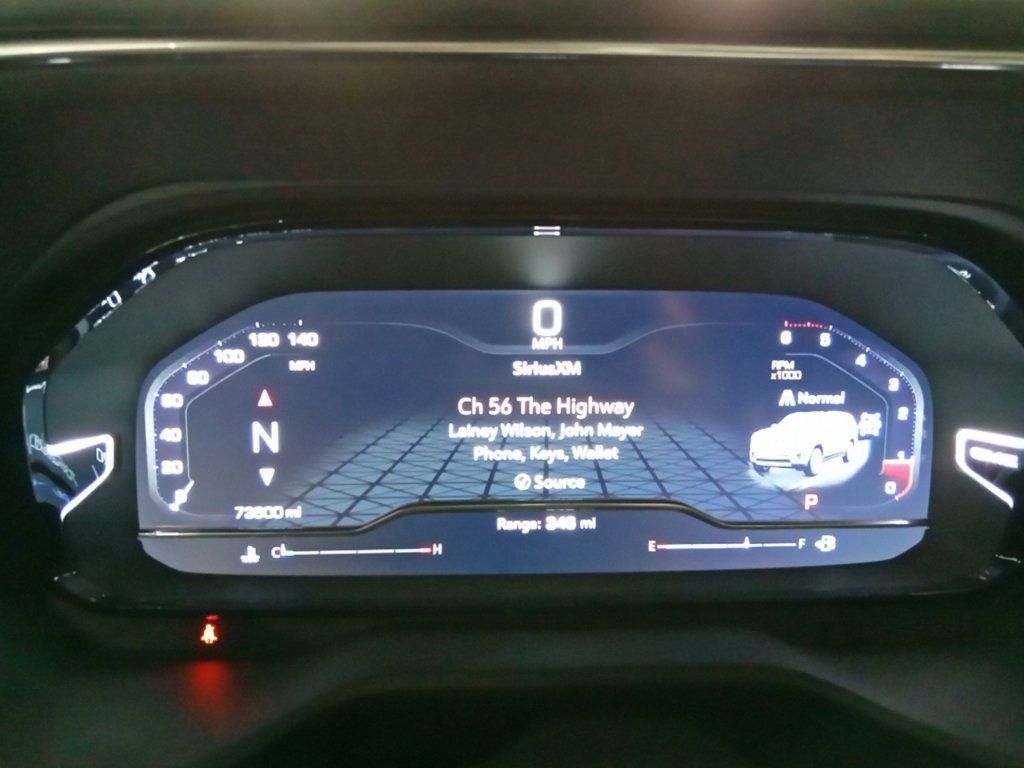 Used 2023 White Frost Tricoat GMC Denali image 22