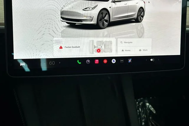 Used 2023  Tesla Base image 26
