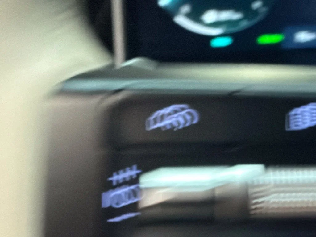 Used 2026 Phantom Black Hyundai Calligraphy image 32
