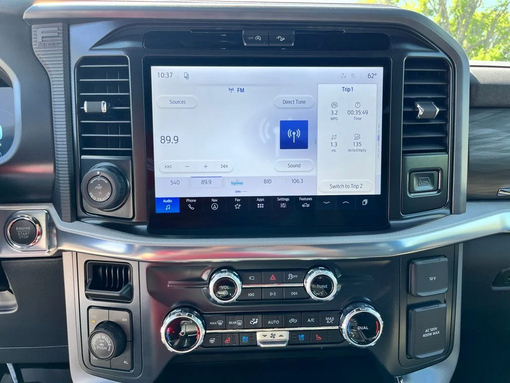 New 2026 Gray Ford Lariat image 20