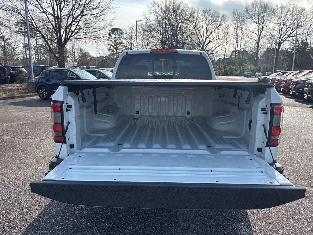 New 2026 Glacier White Nissan King Cab® S image 15