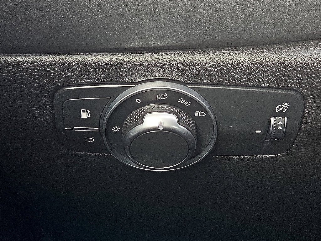 Used 2024 Silver Alfa Romeo Ti image 20