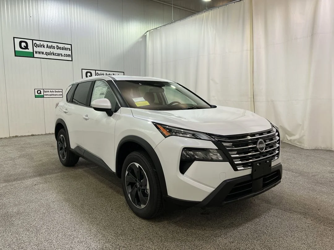 2026 Nissan Rogue SV - Photo 3