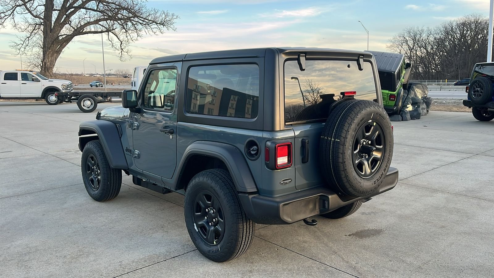 New 2026 Anvil Clear-Coat Exterior Paint Jeep Sport image 6