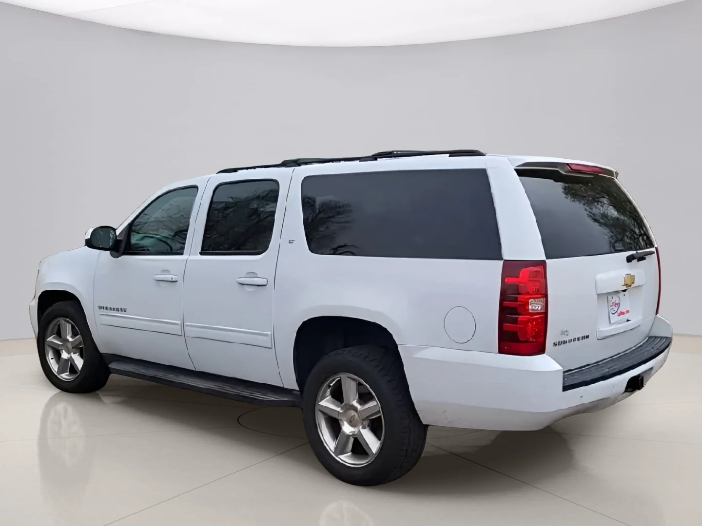 Used 2013 White Chevrolet LTZ 1500 image 5