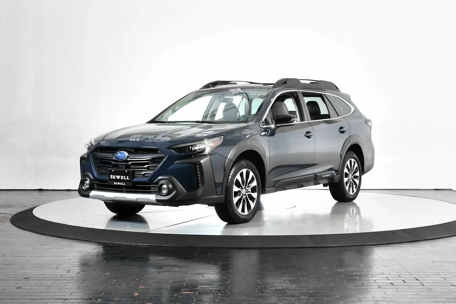 2024 Subaru Outback Limited XT's photo
