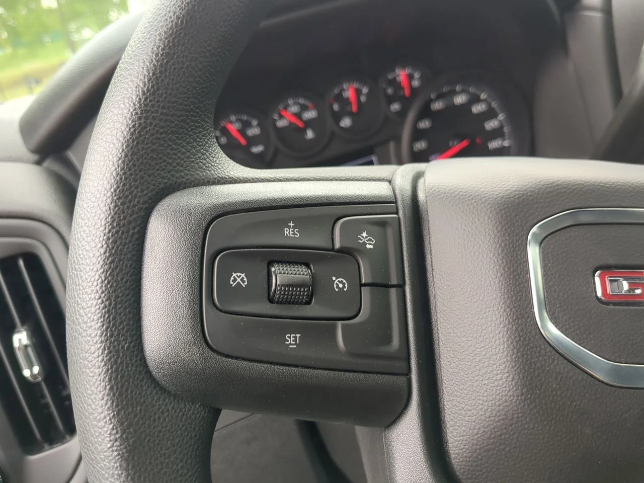 New 2026 Onyx Black GMC Pro DRW image 33