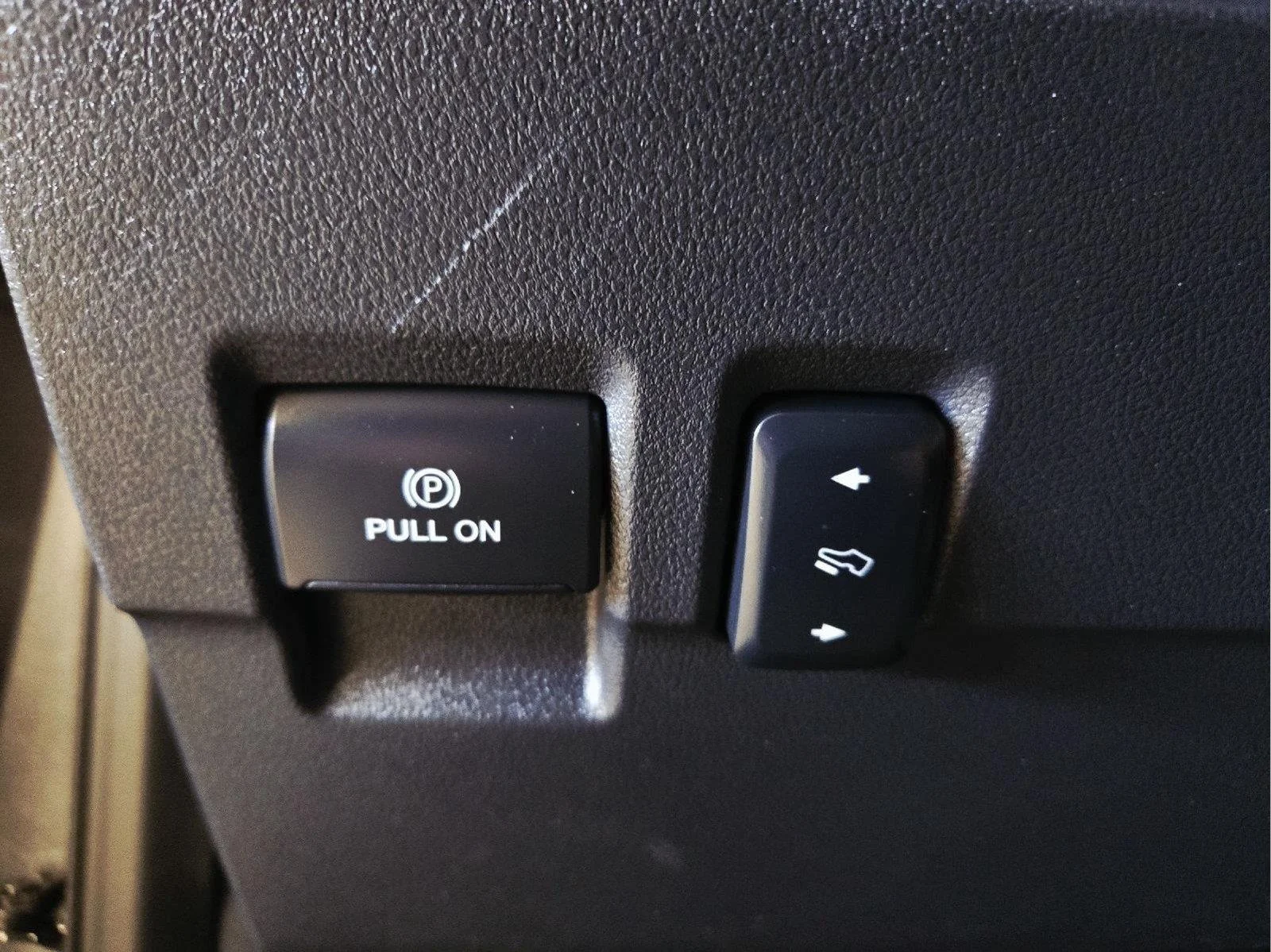 Used 2024 Carbonized Gray Ford Lariat image 24