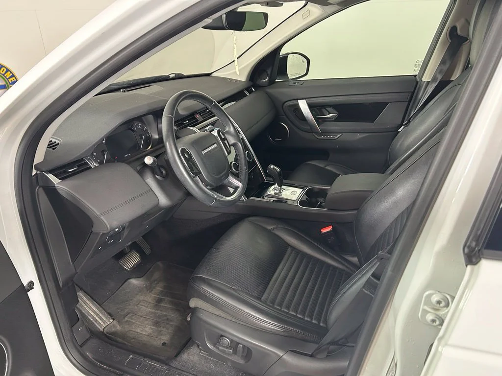 Used 2020 White Land Rover S image 7