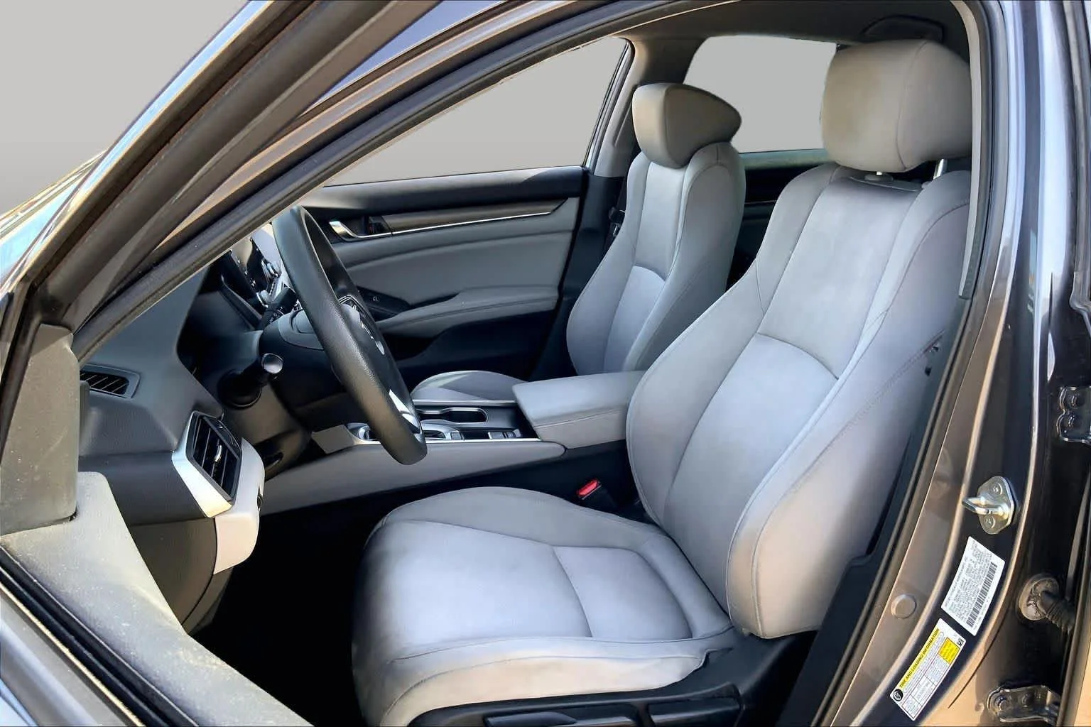 Used 2019 Modern Steel Metallic Honda LX 1.5T image 7