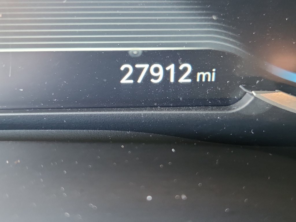 Used 2024 Silver Genesis BASE image 22