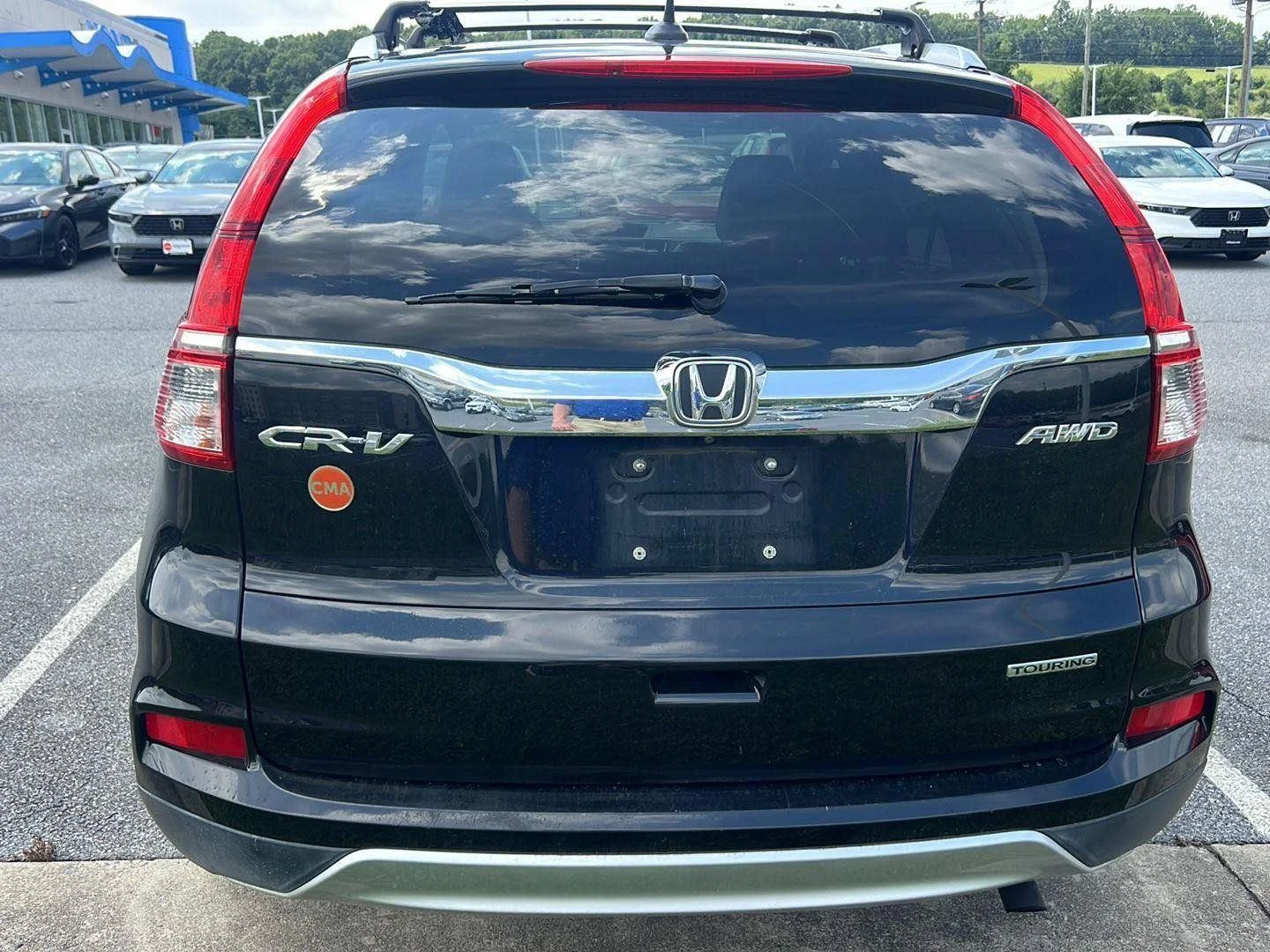 Used 2015 Crystal Black Pearl Honda Touring image 4