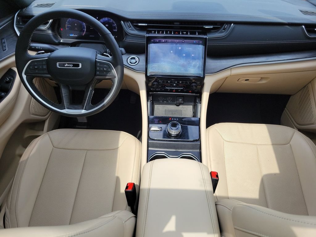 Used 2024 White Jeep Limited image 16