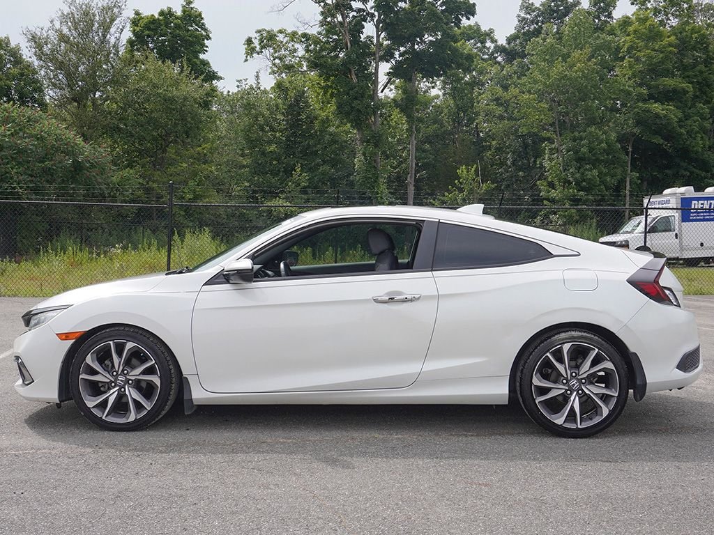 Used 2019  Honda Touring image 15