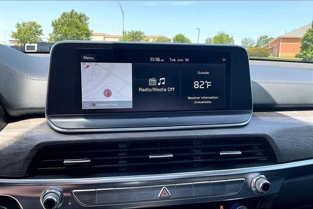 Used 2021 Ebony Black Kia SX image 15