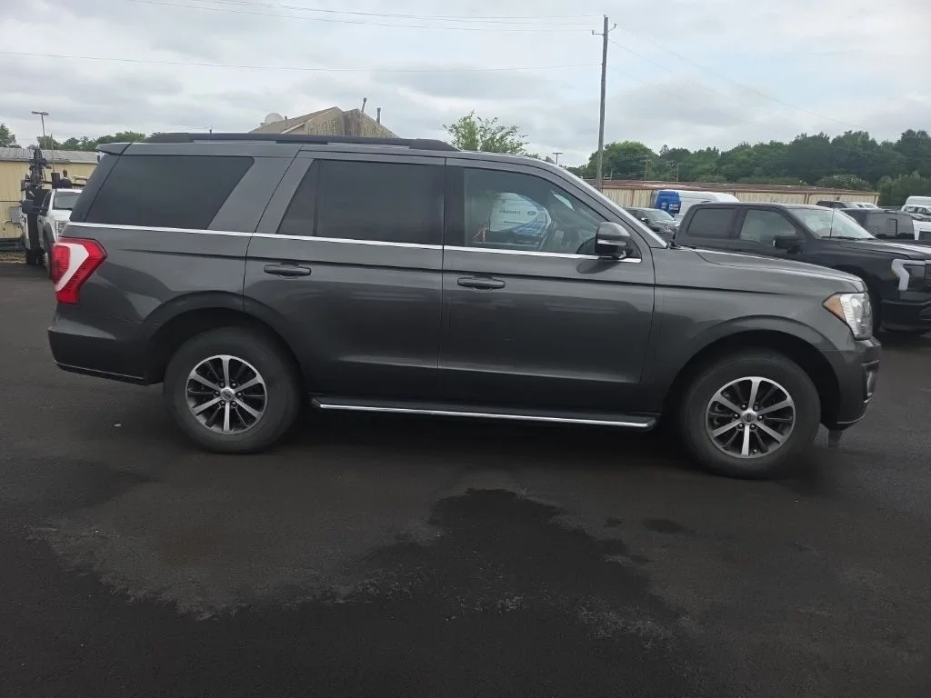 Used 2020 Magnetic Ford XLT image 10