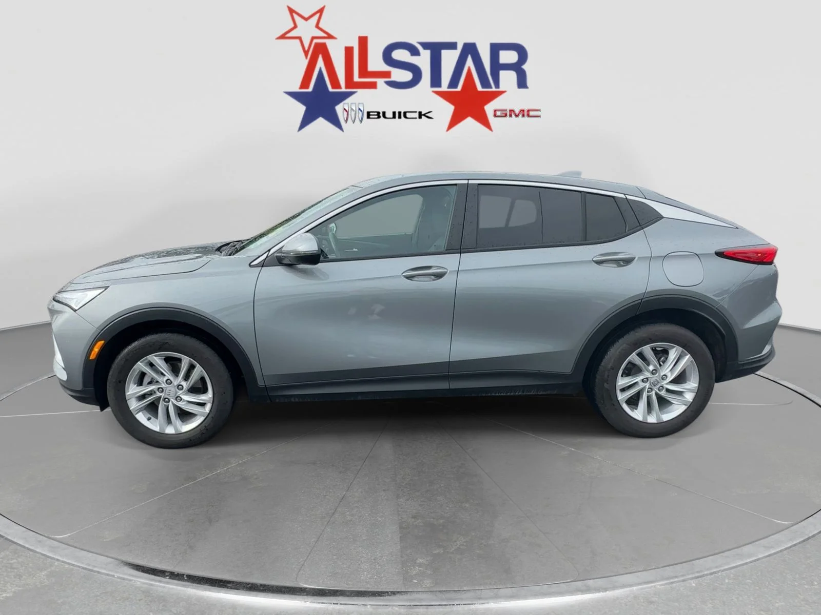 Used 2026 Gray Buick Preferred image 4