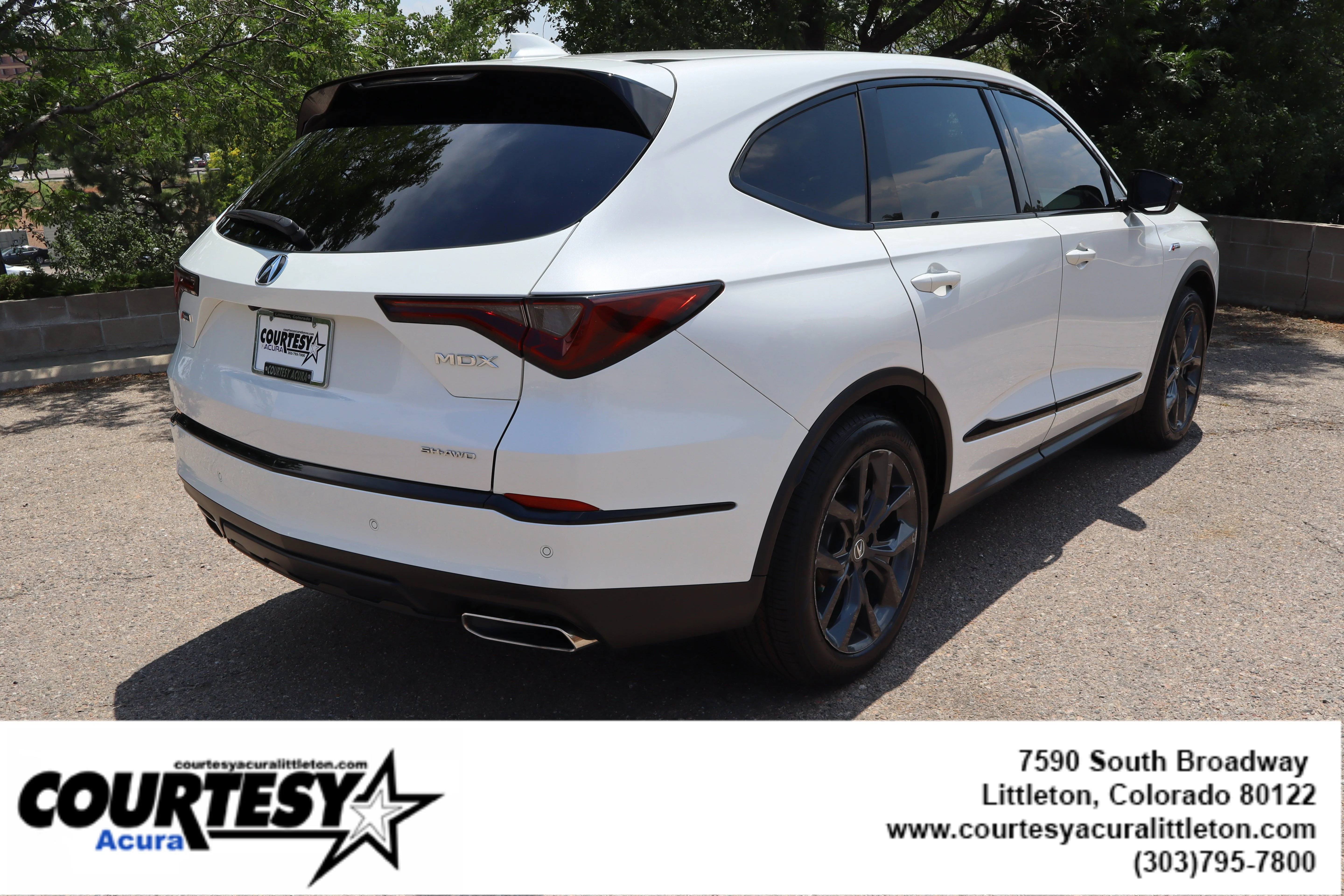 Used 2023 Platinum White Pearl Acura SH-AWD with A-Spec Package image 7