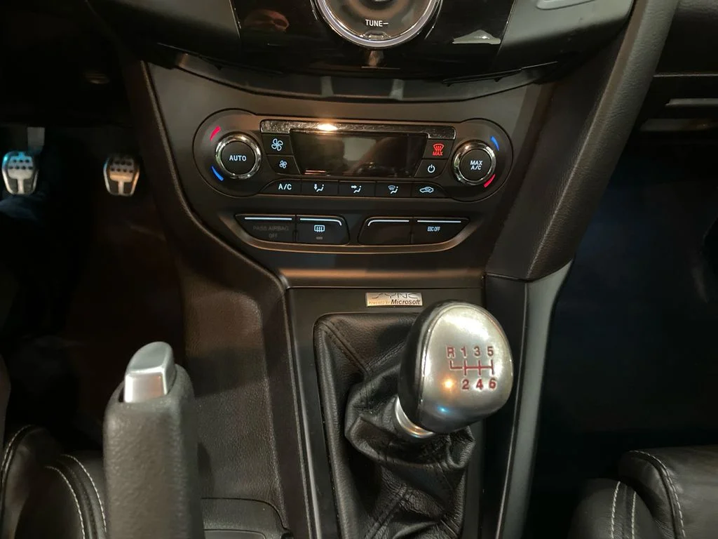 Used 2014 Yellow Ford ST image 20