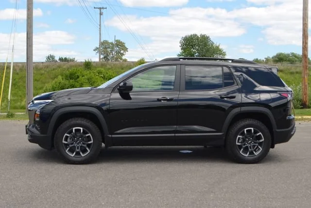 New 2026 Mosaic Black Metallic Chevrolet ACTIV image 2
