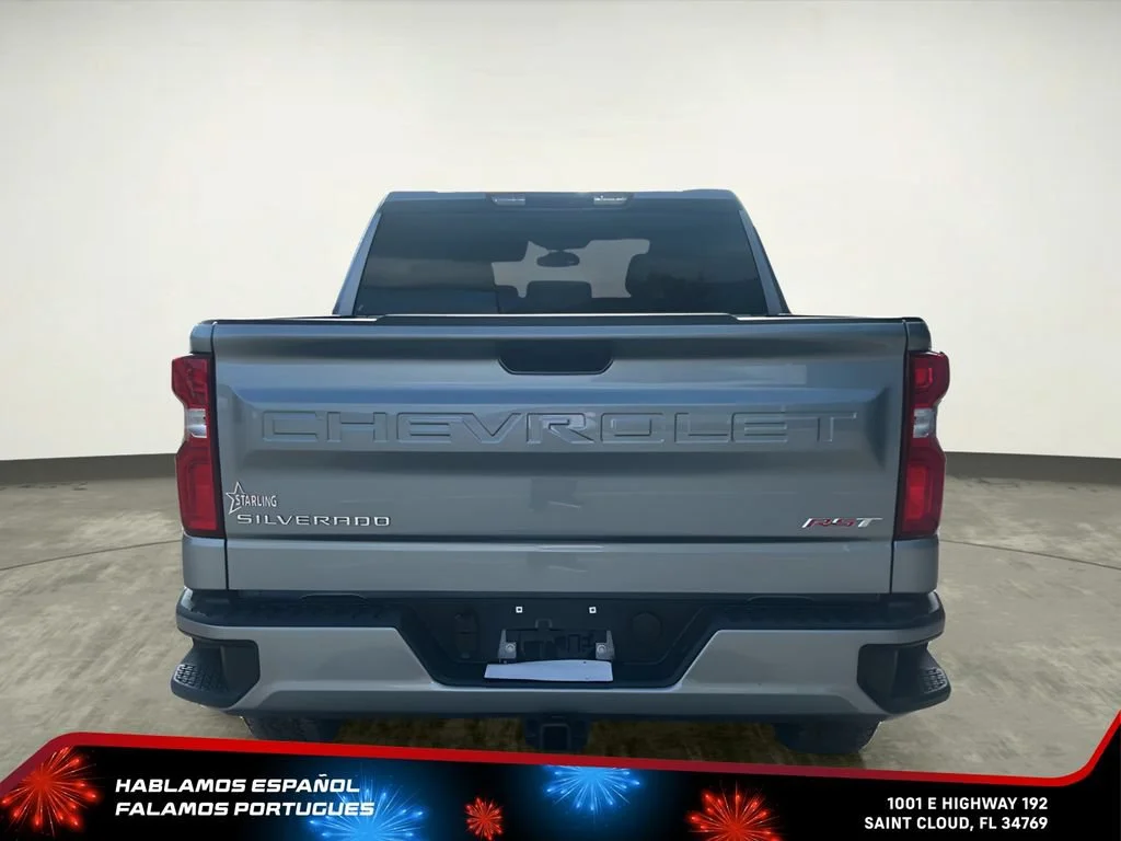 Used 2025 Sterling Gray Metallic Chevrolet RST image 5