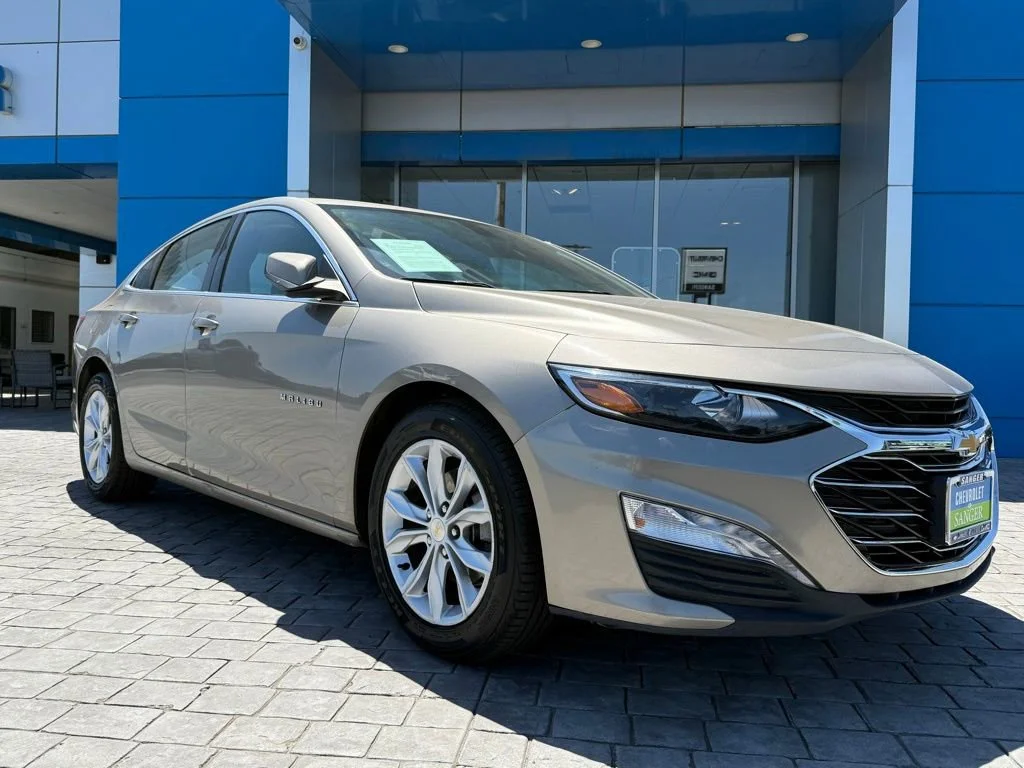 Used 2022 Mineral Gray Metallic Chevrolet LT image 4