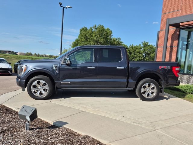 Used 2021  Ford Platinum image 4