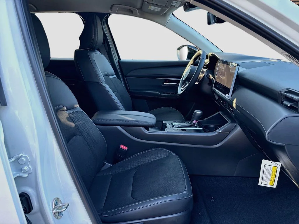 New 2026 Rhodium White Metallic Mazda 2.5 S Preferred AWD image 28
