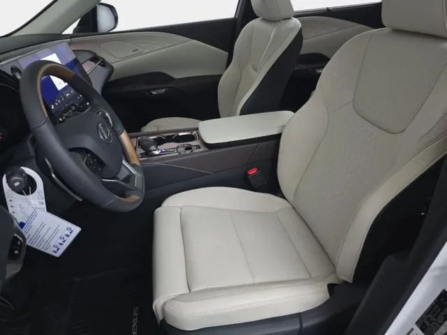 New 2026 Eminent White Pearl Lexus LUXURY image 22