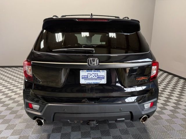 Used 2023 Crystal Black Pearl Honda TrailSport image 11