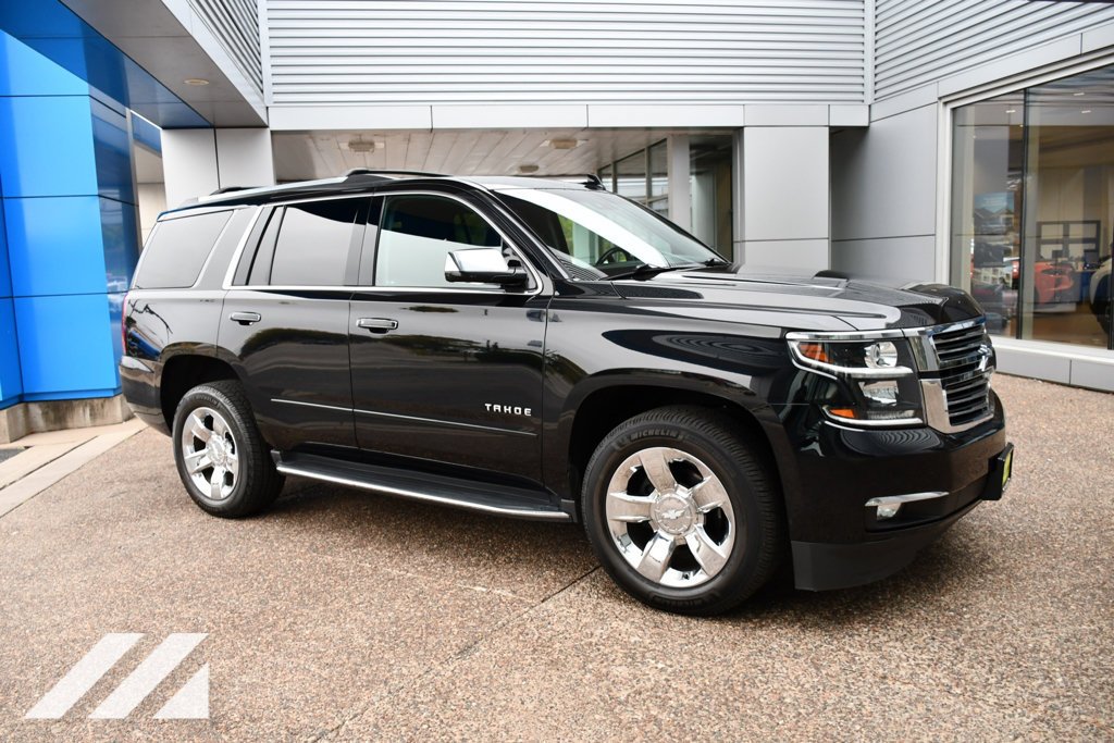 Used 2017 BLACK Chevrolet Premier image 10
