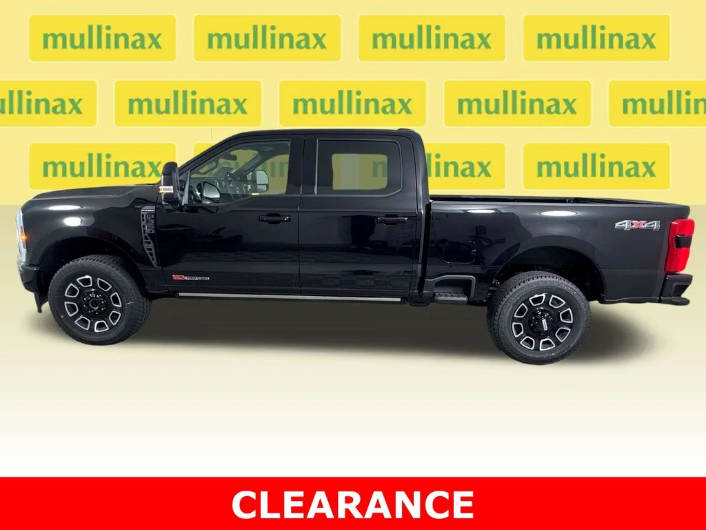New 2026 Black Ford Platinum image 2