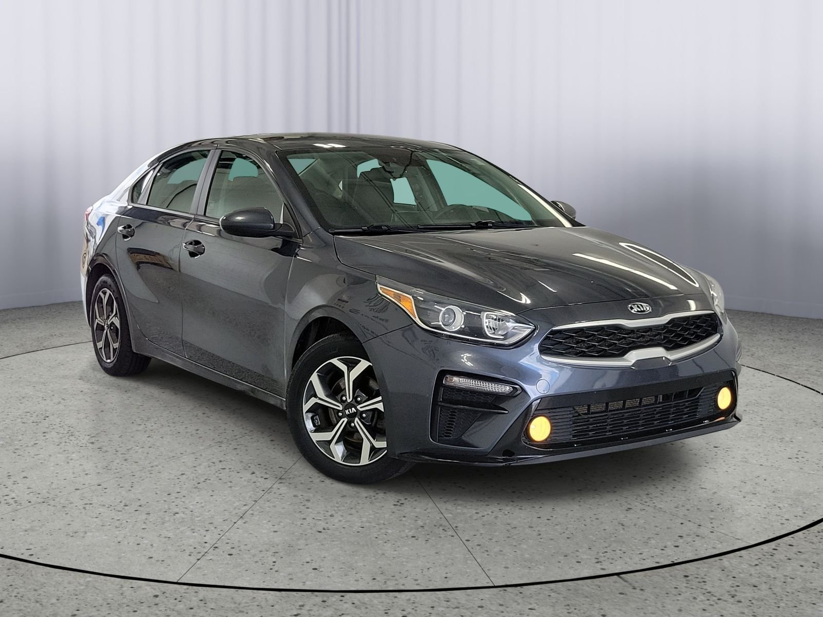 Used 2020 Gray Kia LXS image 1