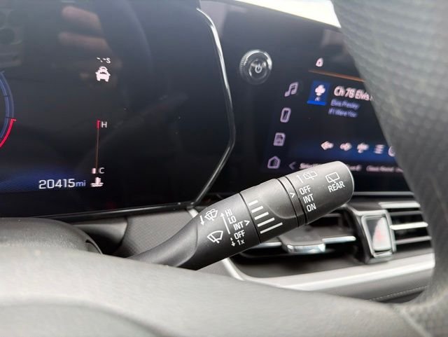 Used 2025 Gray Chevrolet LT image 18
