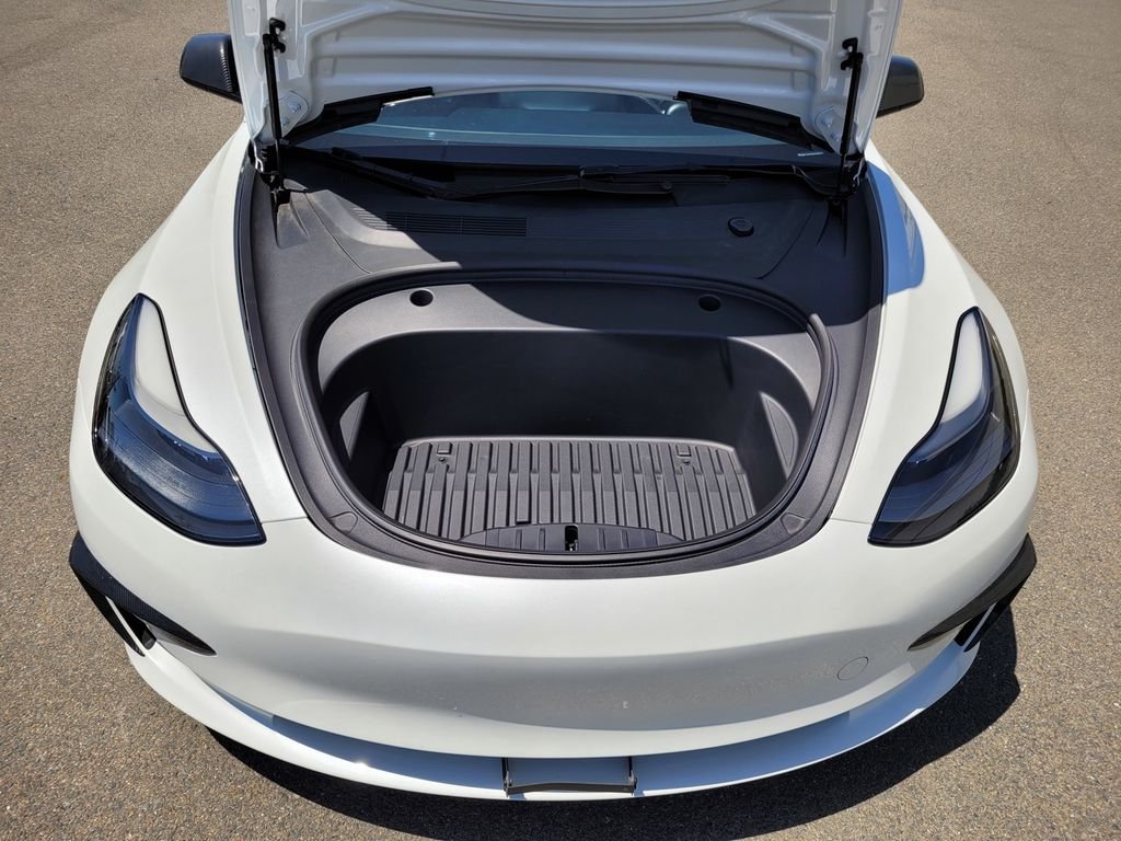 Used 2023 White Tesla Base image 11