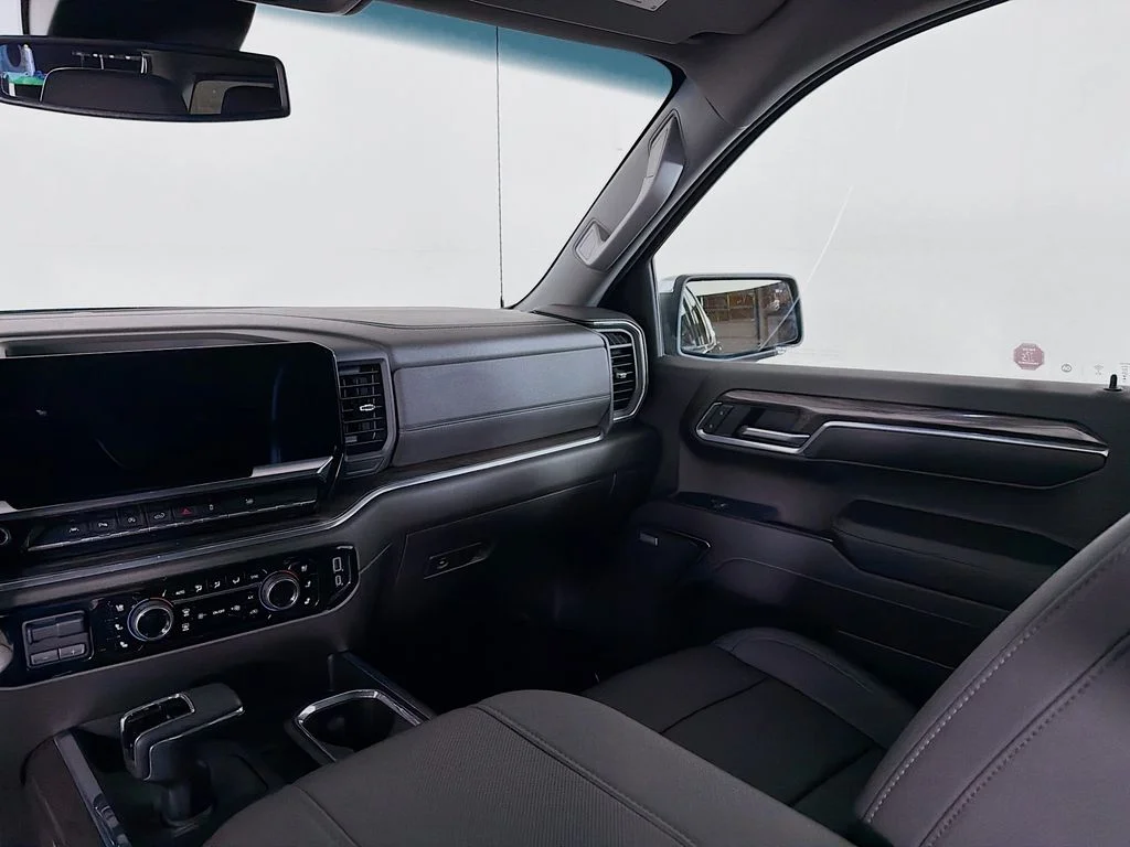 Used 2023 Black Chevrolet LTZ image 21