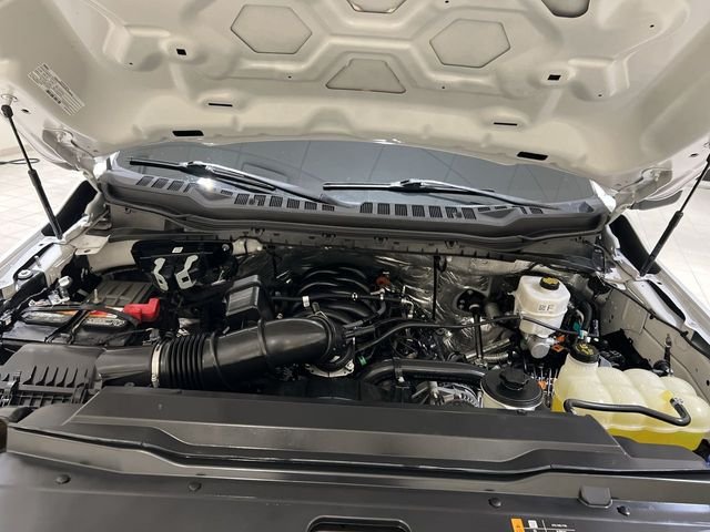 Used 2024 White Ford XL image 23