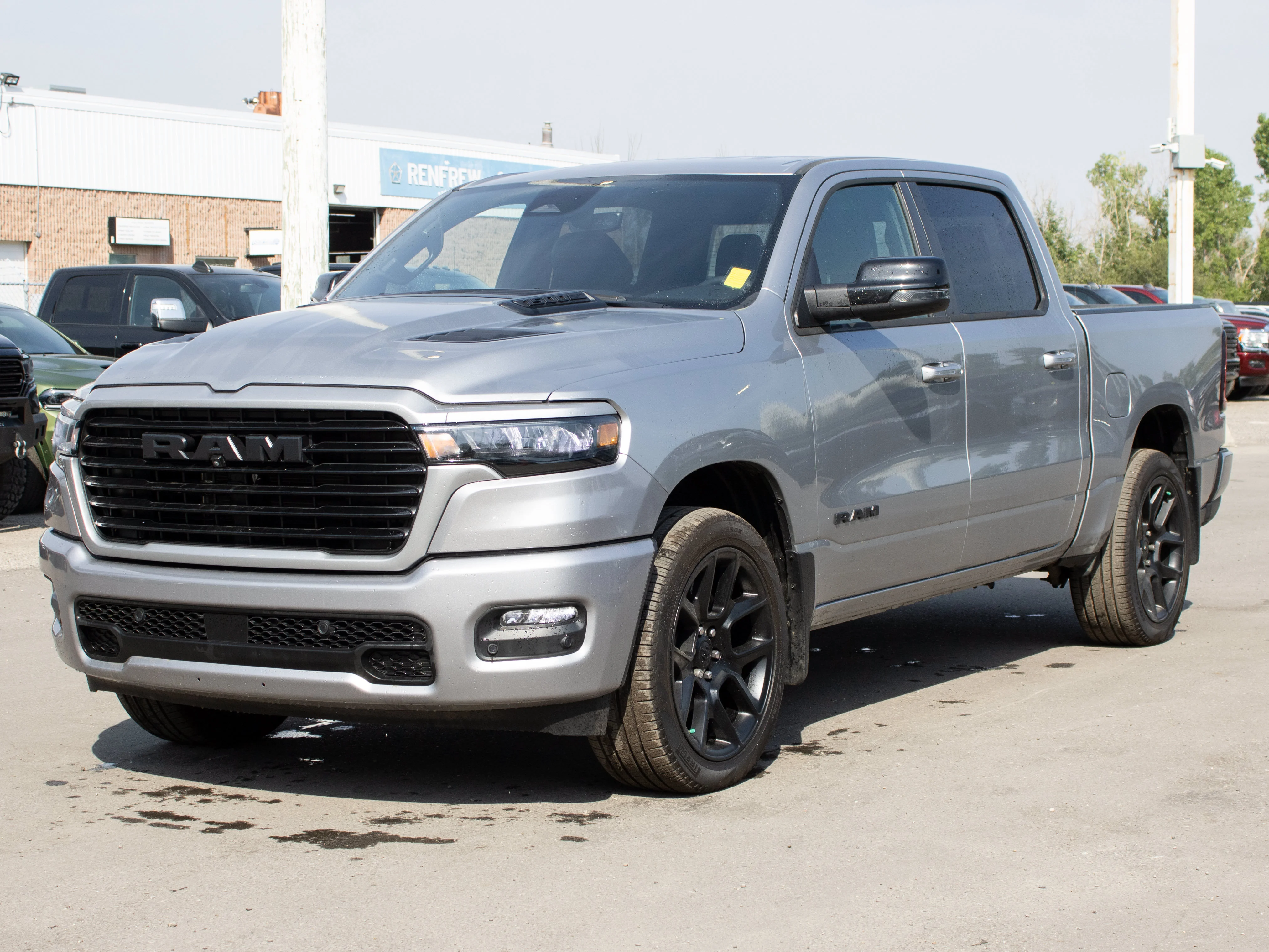 Certified Used 2025 Silver RAM Sport * Twin-Turbo | Remote Start | Alpine | Heated Seats | Navigation | Adaptive Cruise image 13