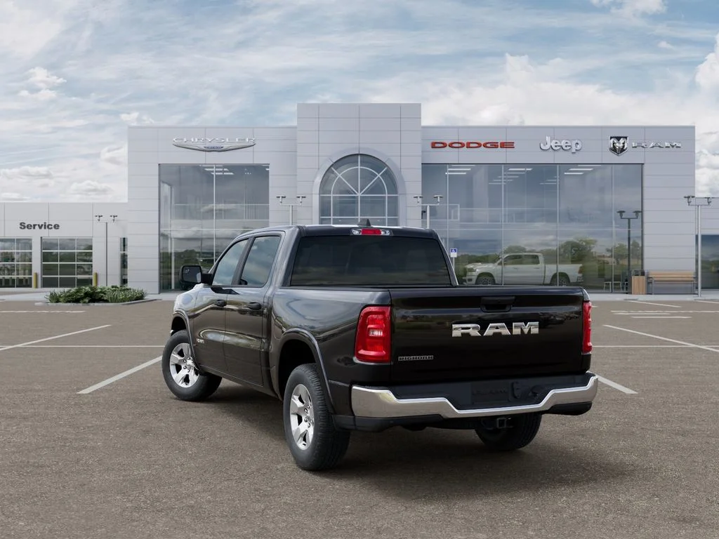 New 2026 Diamond Black Crystal Pearl-Coat Exterior Paint RAM Big Horn/Lone Star image 3