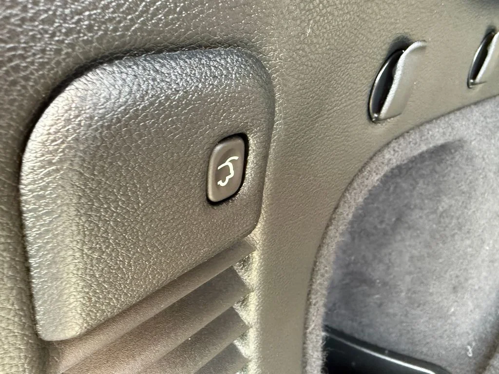 Used 2019 Red Jeep Limited X image 22