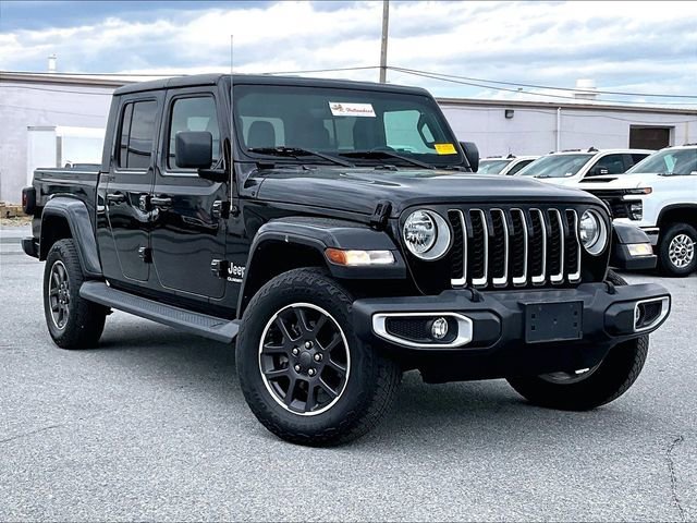 2021 Jeep Gladiator Overland's photo