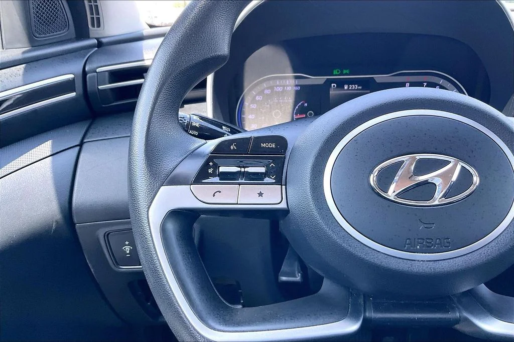 Used 2024 Blue Hyundai SEL image 10
