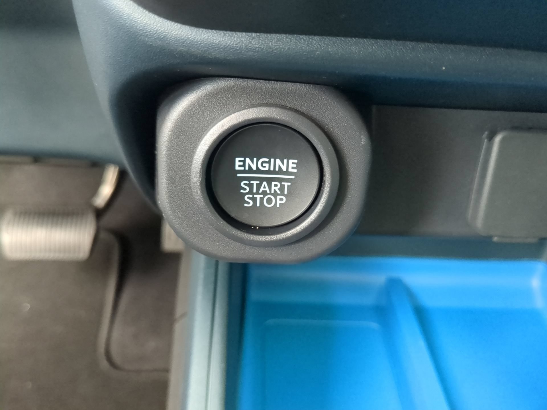 New 2026 Oxford White Ford XLT image 63